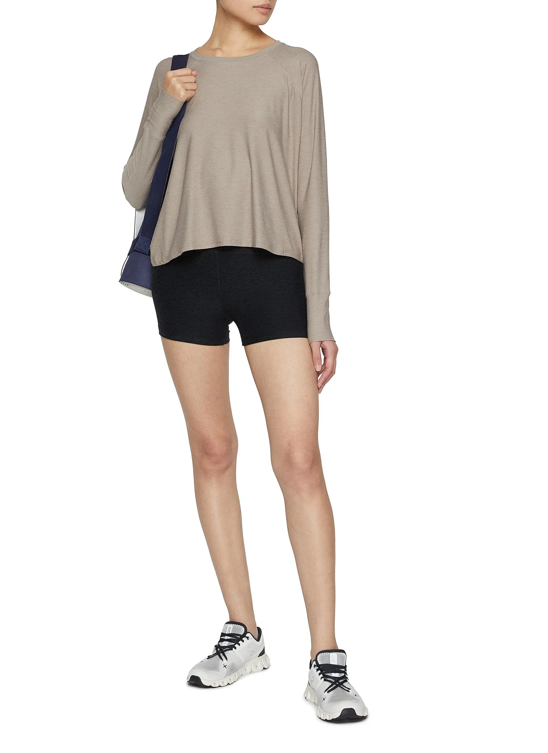 -----------BEYOND YOGA ---- ------------ ----Featherweight Daydreamer Pullover Top --