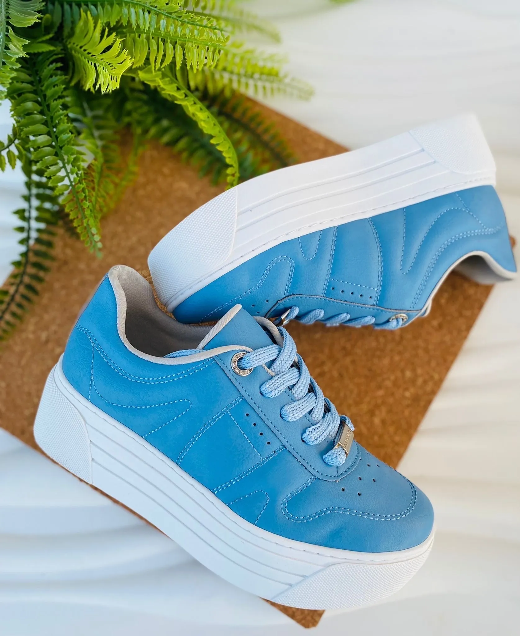 9806 Blue Plataform sneakers