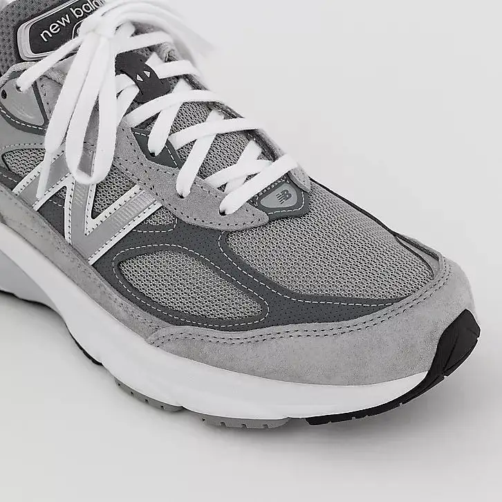 990v6 - Grey