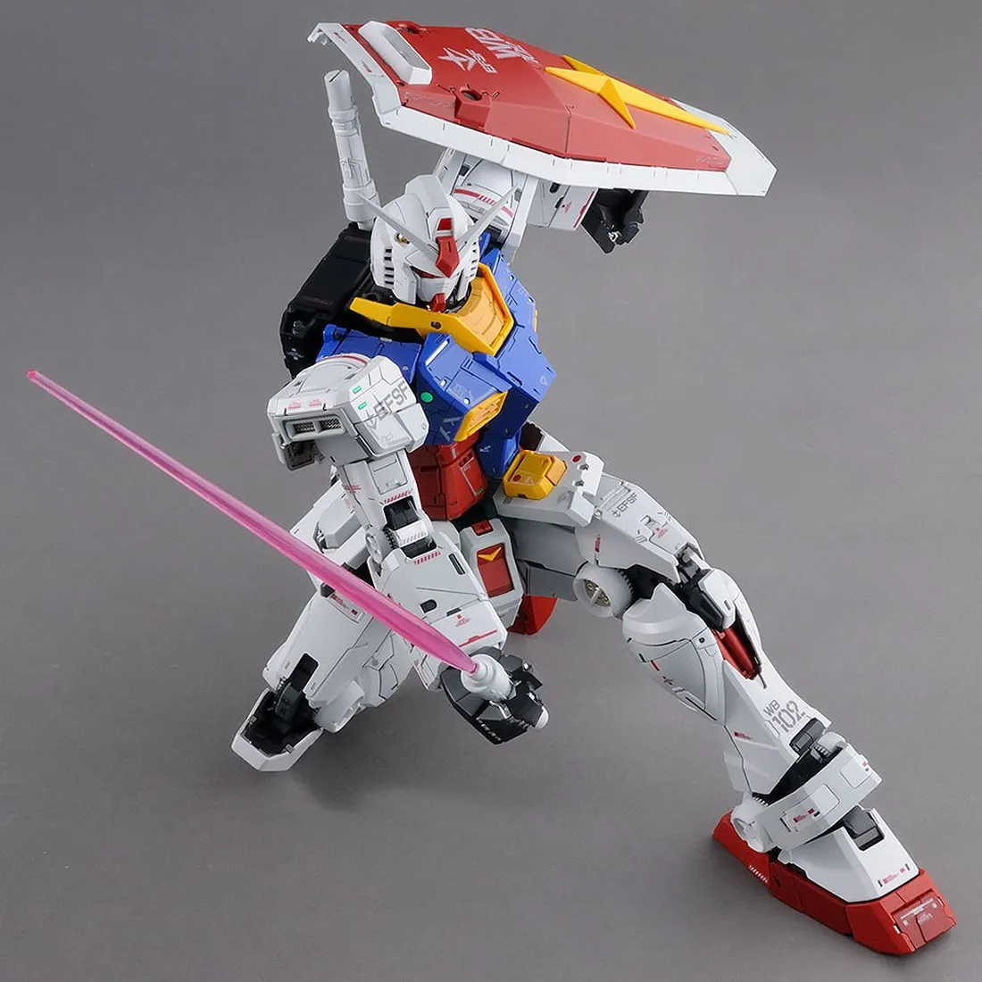 Bandai Hobby PG Unleashed 1/60 Mobile Suit Gundam RX-78-2 Gundam Plastic Model Kit (white)