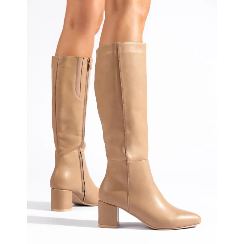 Beige high-heeled boots by Daszyński