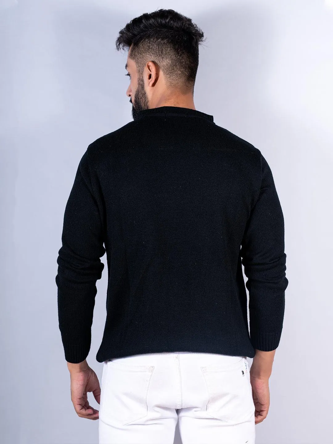 Black Color Crew Neck Men's Sweater