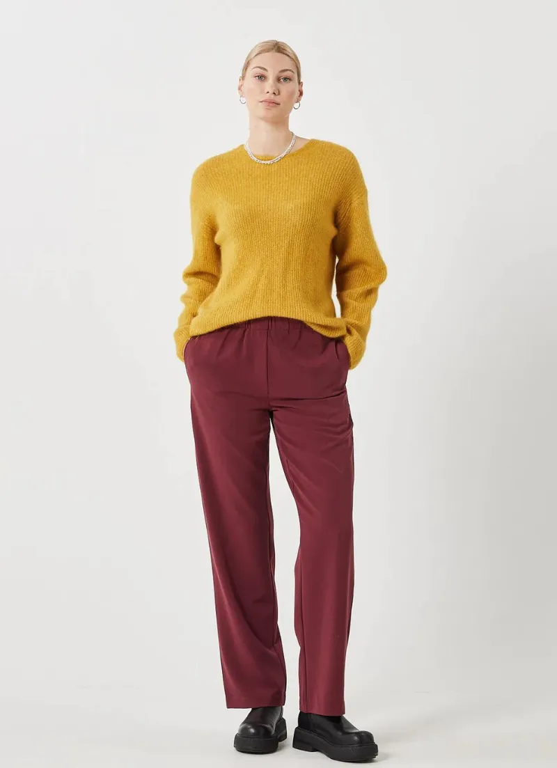 Cahala Jumper