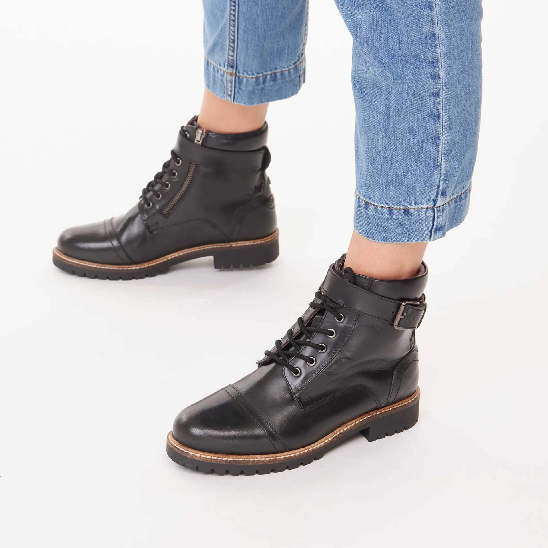 CASSIA BLACK WORK BOOT