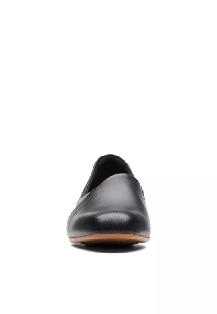 Clarks Clarks Juliet Palm Black Leather Womens Dress Shoes