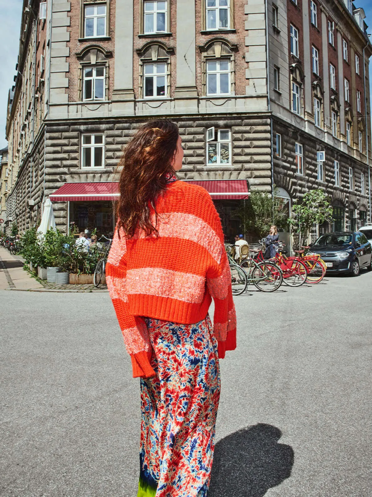 Group Knit Sweater - Orange