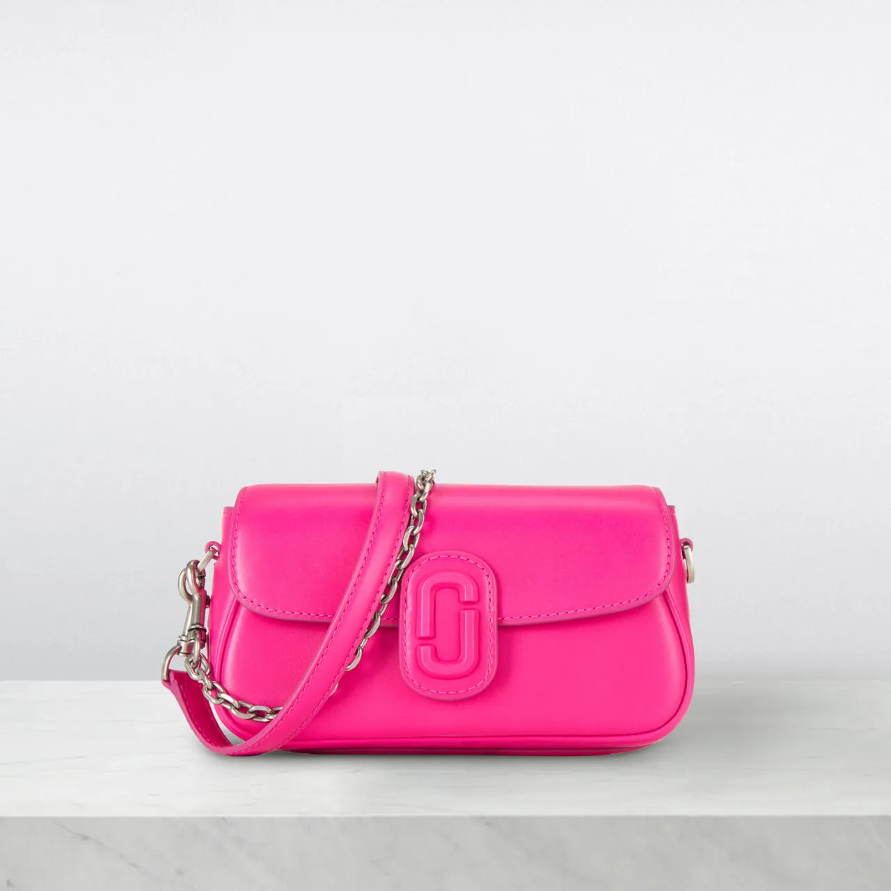 MARC JACOBS The Clover Shoulder Bag - Hot Pink