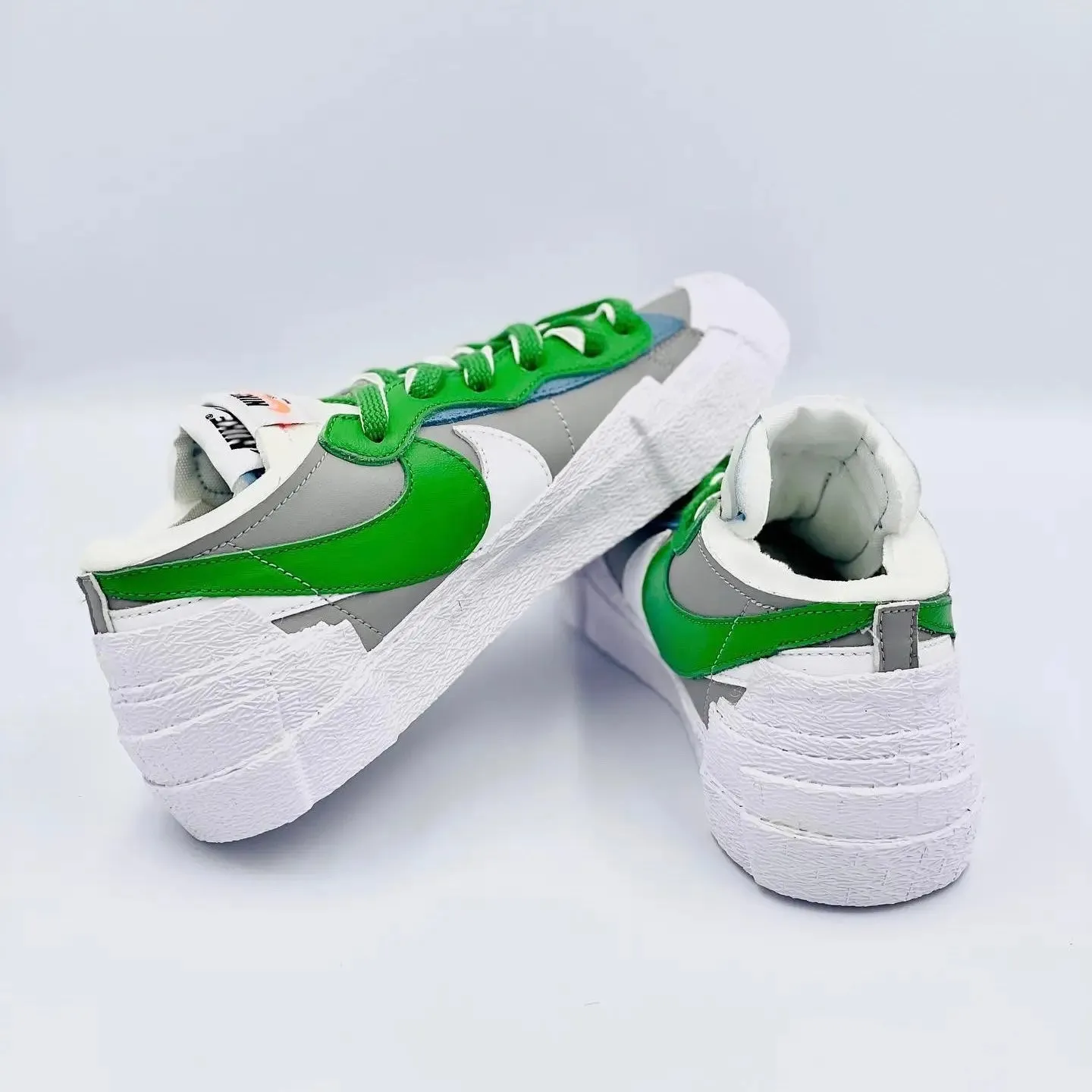 Nike Blazer Low Sacai Medium Grey Classic Green