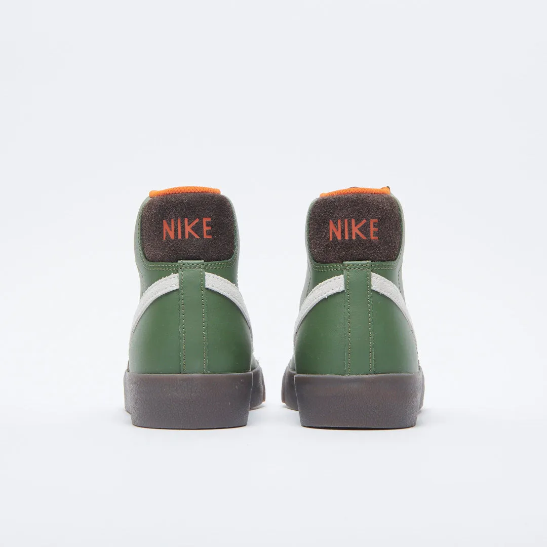 Nike - Blazer Mid 77' Vintage (Army Olive)