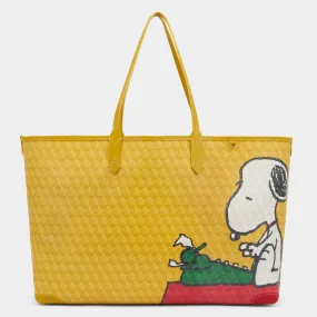 Peanuts I am a Plastic Bag Snoopy Tote-              