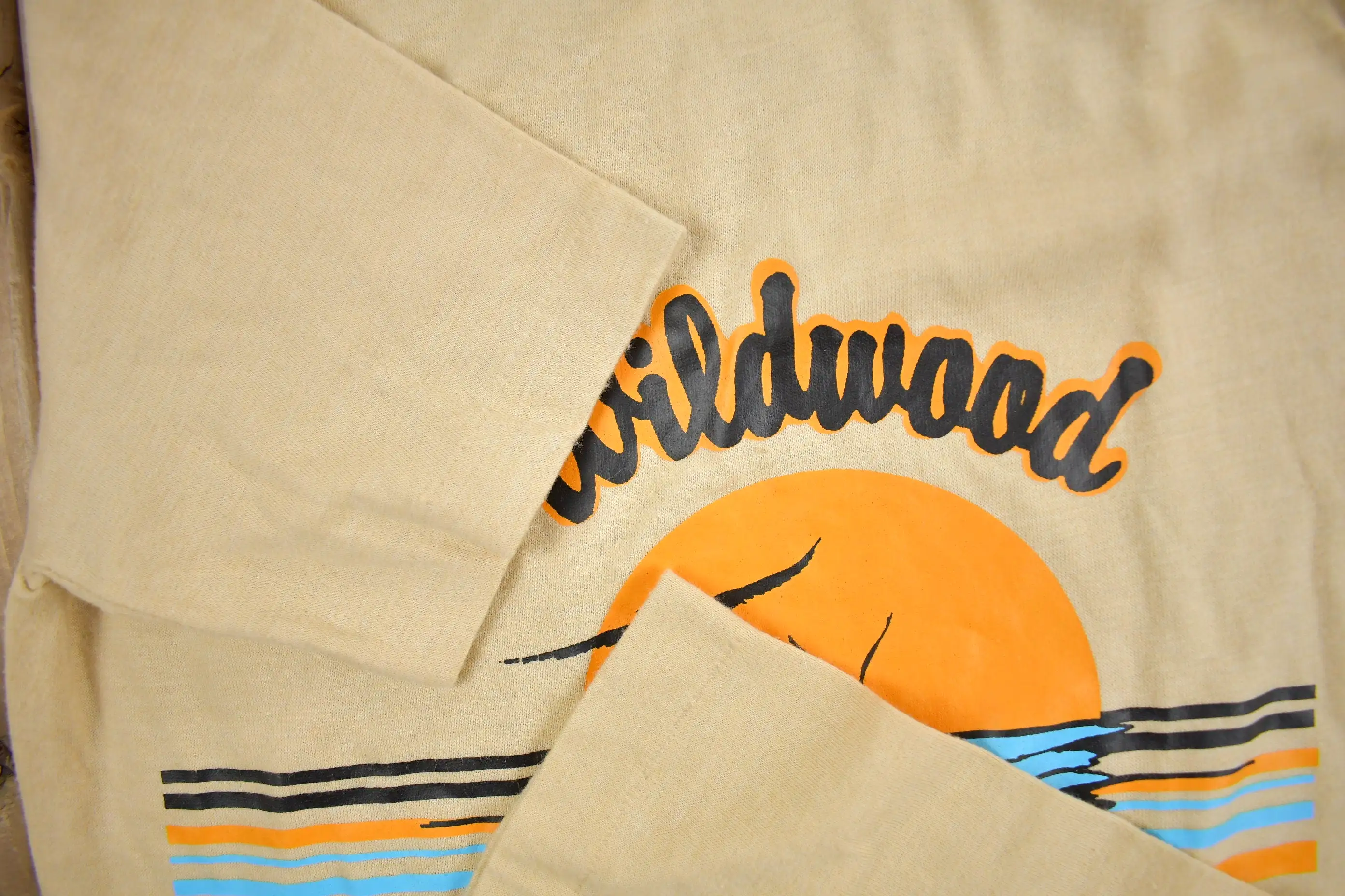 Vintage 1970s Wildwood New Jersey Youth Souvenir T Shirt / Streetwear / Made In USA / Vacation Tee / Travel T Shirt / Single Sti