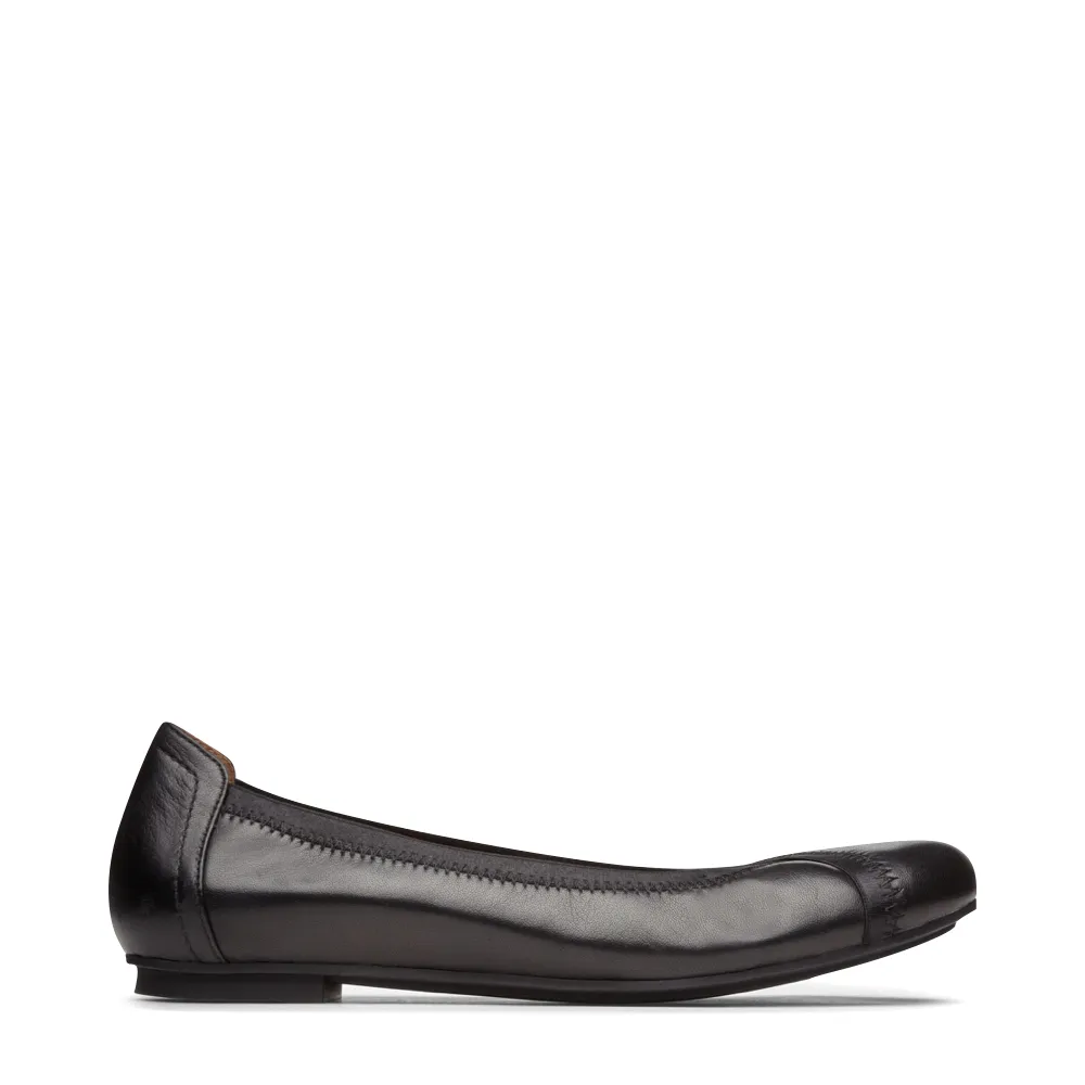 Vionic Women's Caroll Ballet Flat in Black