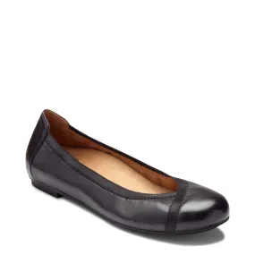 Vionic Women's Caroll Ballet Flat in Black